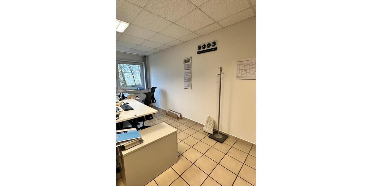 Gewerbeobjekt Kirchlengern - 2.200&euro; | Angebot:26022633
