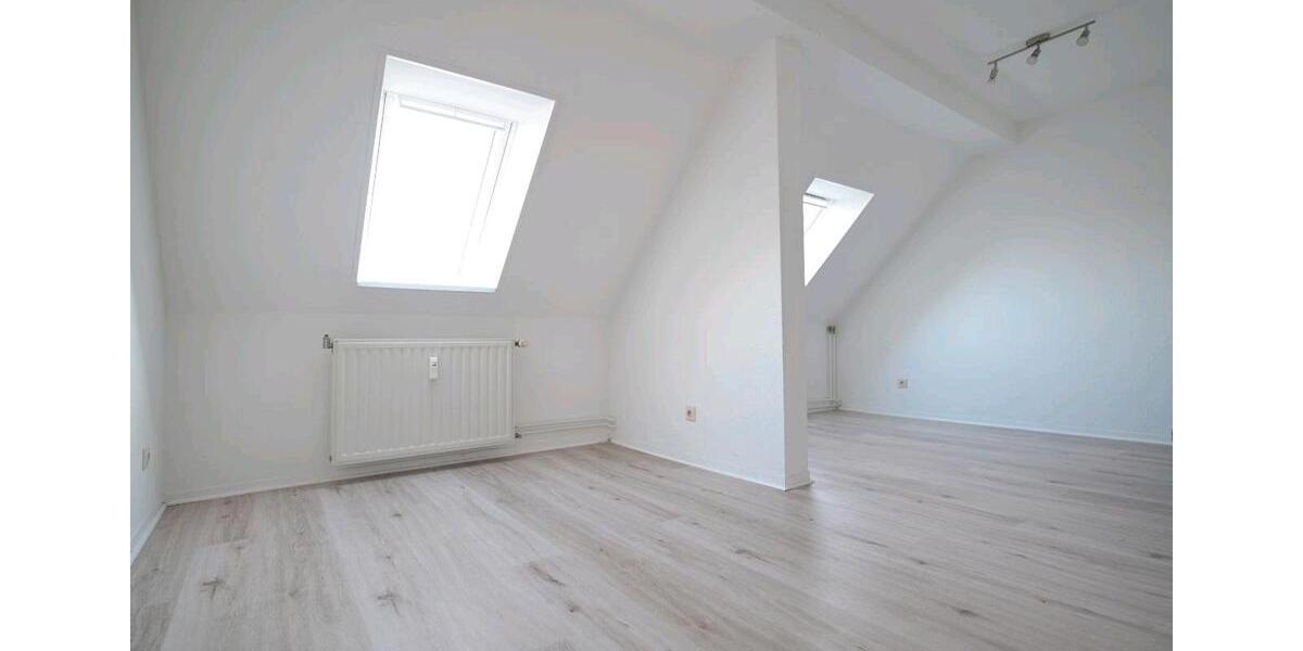 Dachgeschoßwohnung Eberswalde - 3 Zimmer, 68 m&sup2;, 405&euro; | Angebot:26381825