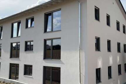 Wohnung Ergoldsbach Langenhettenbach - 3 Zimmer, 84 m&sup2;, 980&euro; | Angebot:26888741