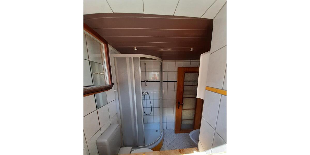 Etagenwohnung Großröhrsdorf - 1 Zimmer, 20 m&sup2;, 250&euro; | Angebot:26491962