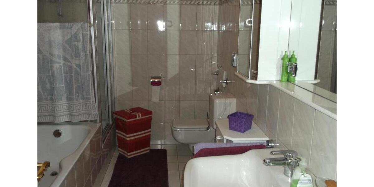 Wohnen auf Zeit Dormagen Hackenbroich - 1 Zimmer, 16 m&sup2;, 395&euro; | Angebot:26409413