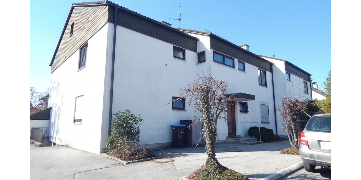 2-Zimmer-Mietwohnung in Freilassing, Ortsteil Hofham. 1. Obergeschoss mit Südbalkon. Frei ab sofort. - Etagenwohnung Freilassing Freilassing | Angebot:26723305