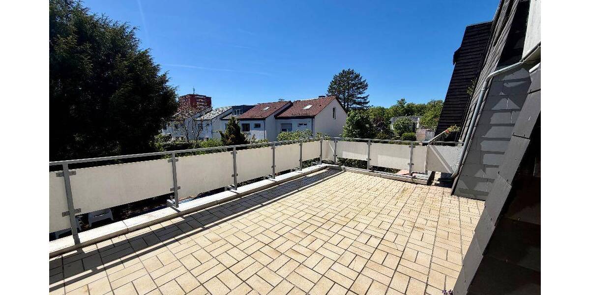 Etagenwohnung Hanau Kesselstadt - 3 Zimmer, 71 m&sup2;, 950&euro; | Angebot:26684146