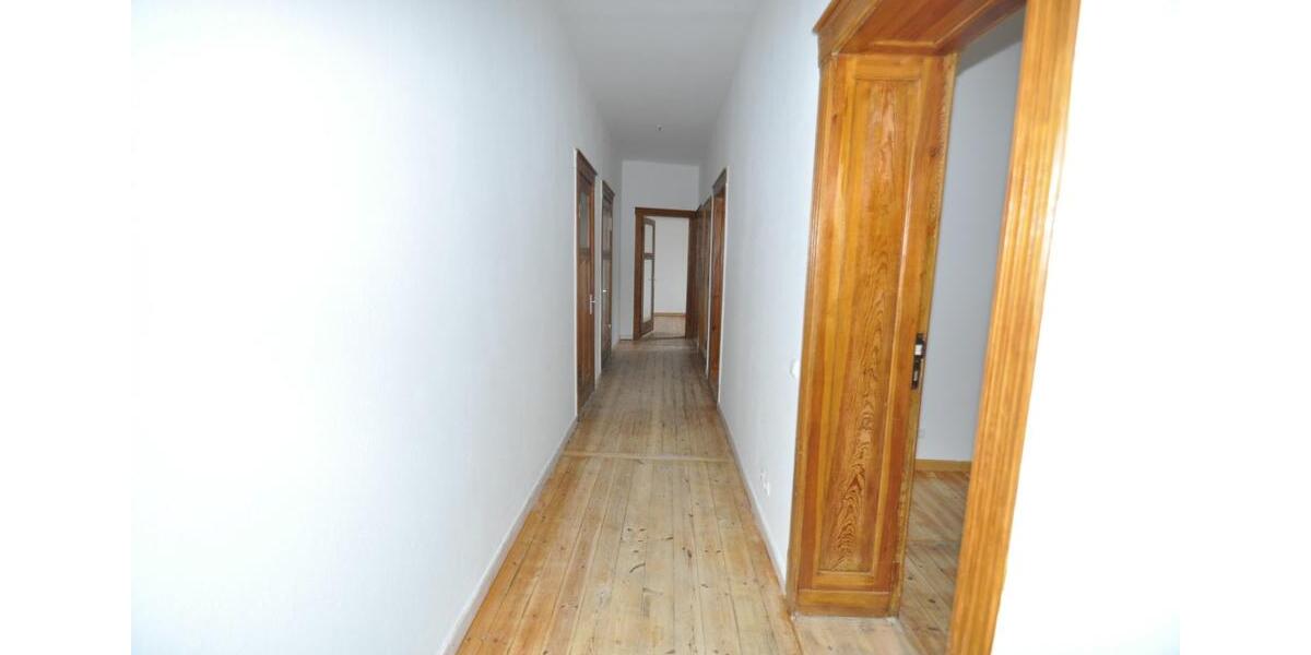 Etagenwohnung Prenzlau - 4 Zimmer, 111 m&sup2;, 1.000&euro; | Angebot:25483984