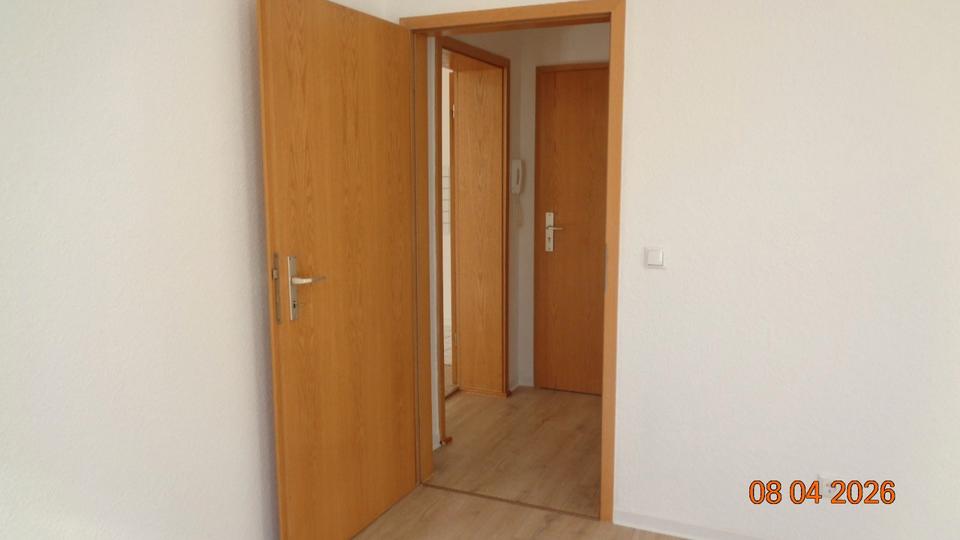 Etagenwohnung Naumburg (Saale) - 2 Zimmer, 45 m&sup2;, 335&euro; | Angebot:26295212