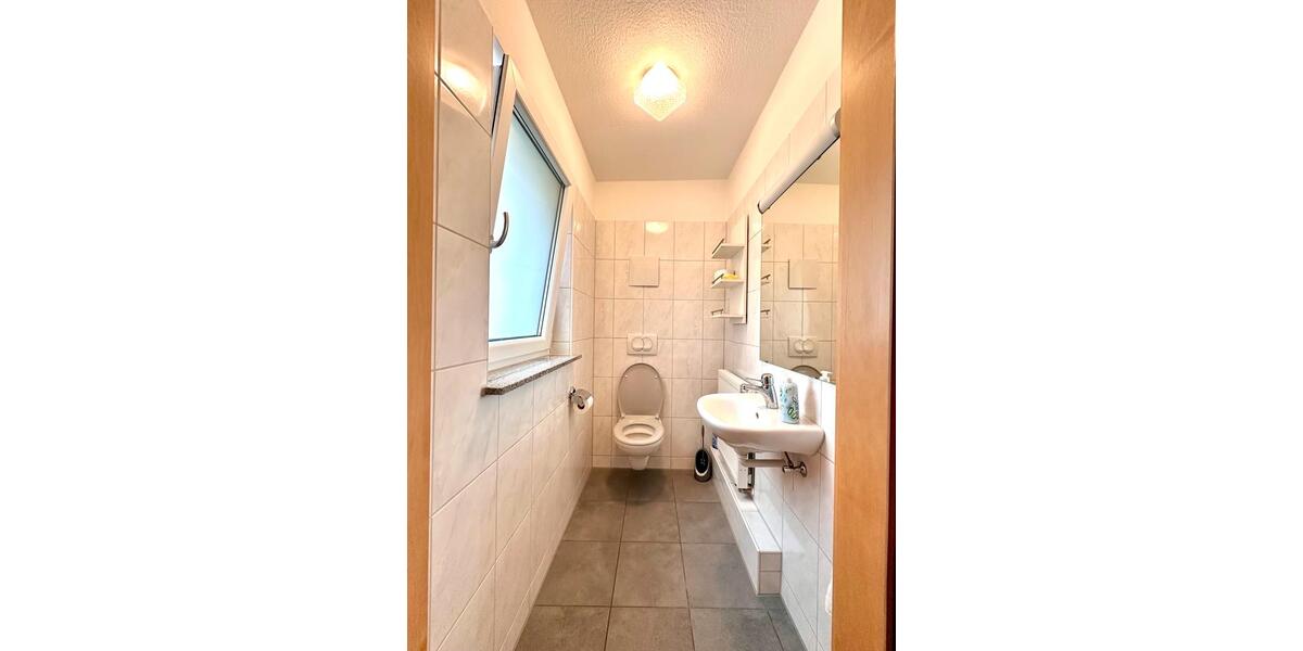 Etagenwohnung Kirchheim unter Teck - 3 Zimmer, 80 m&sup2;, 1.450&euro; | Angebot:26705346
