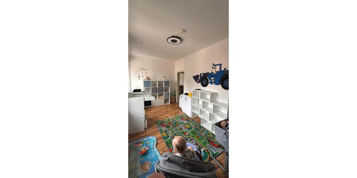 Etagenwohnung Wallenfels - 4 Zimmer, 101 m&sup2;, 550&euro; | Angebot:26088941