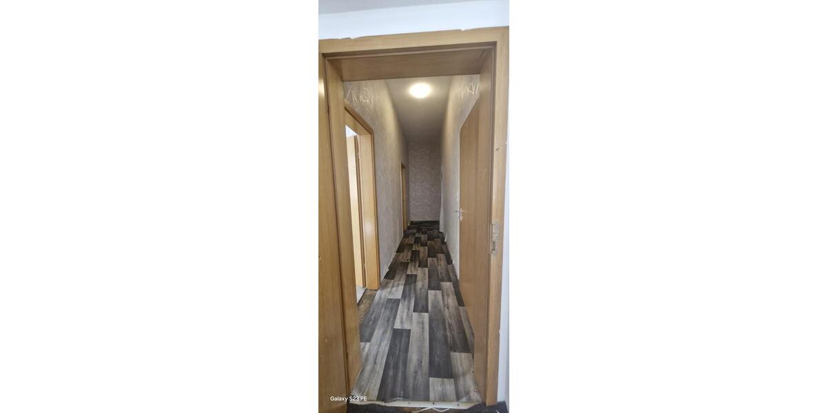 Etagenwohnung Mönchengladbach Süd - 3 Zimmer, 100 m&sup2;, 1.850&euro; | Angebot:26023445