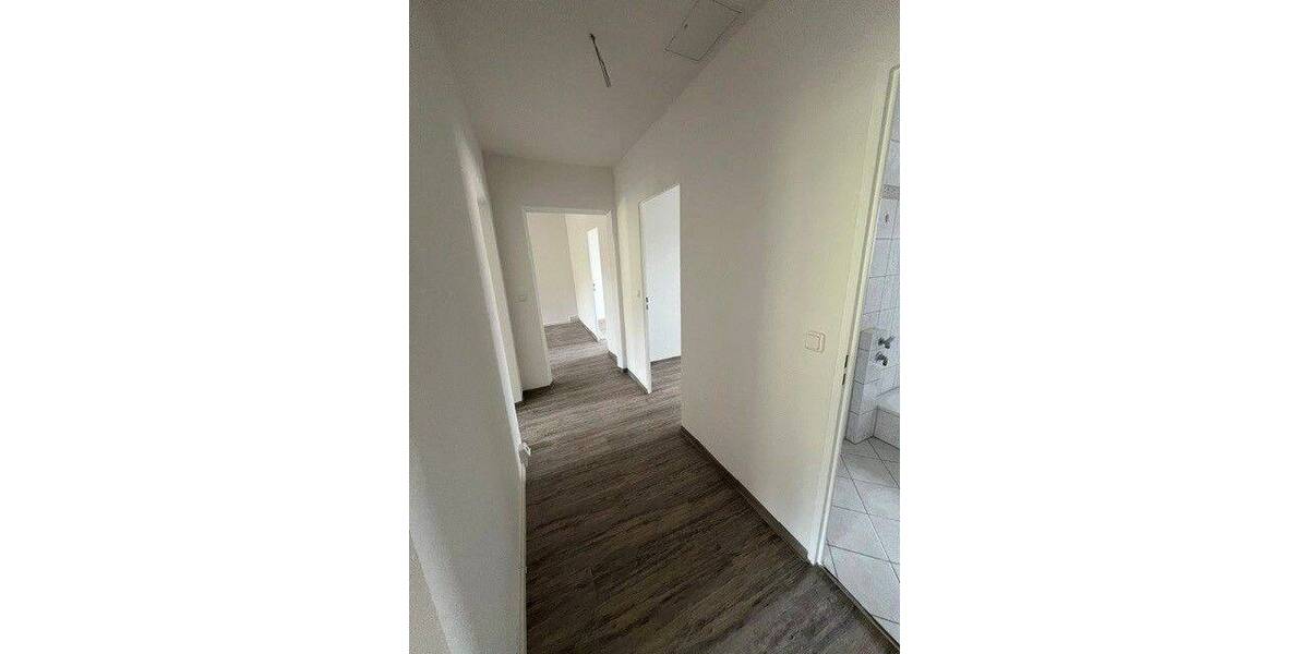 Etagenwohnung Eisenach Fischbach - 4 Zimmer, 76 m&sup2;, 579&euro; | Angebot:26853026