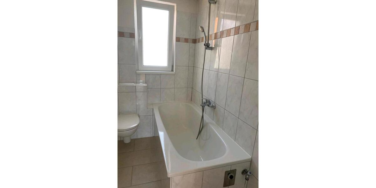 Etagenwohnung Lübeck Sankt Lorenz Nord - 3 Zimmer, 68 m&sup2;, 620&euro; | Angebot:26400090