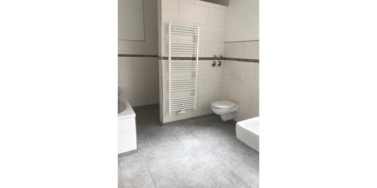 Erdgeschoßwohnung Amt Neuhaus - 3 Zimmer, 72 m&sup2;, 760&euro; | Angebot:26041121