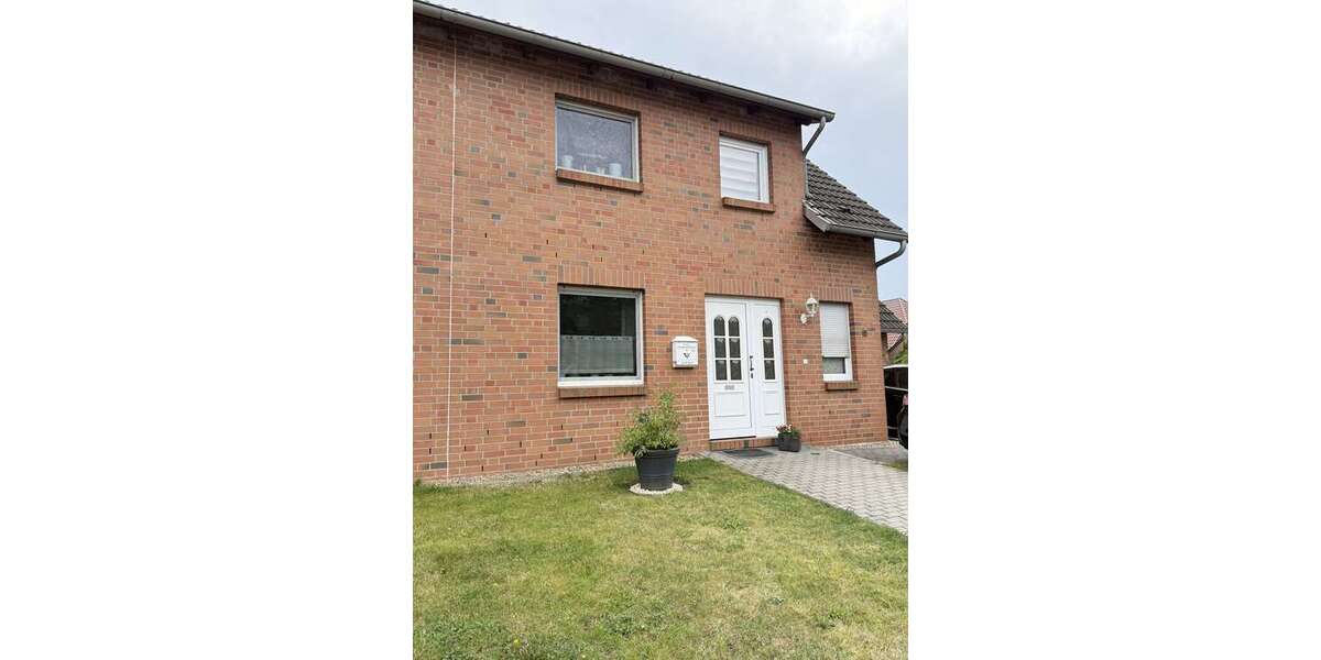 Einfamilienhaus Bismark - 4 Zimmer, 100 m&sup2;, 650&euro; | Angebot:27243486