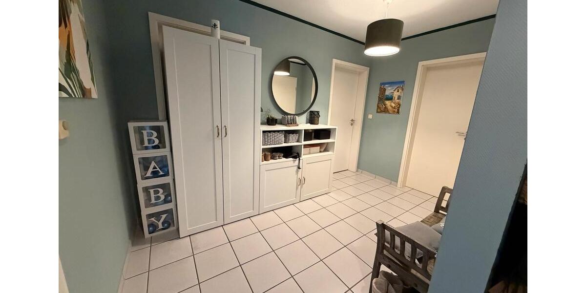 Maisonettenwohnung Pinneberg - 3 Zimmer, 93 m&sup2;, 1.300&euro; | Angebot:25163906
