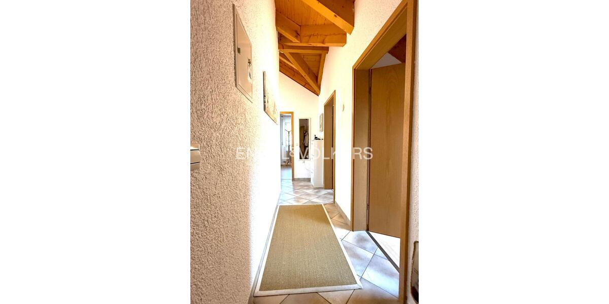 Dachgeschoßwohnung Albstadt - 3 Zimmer, 60 m&sup2;, 620&euro; | Angebot:26689232