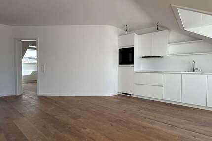 Wohnung Stuttgart Stuttgart-Mitte Mitte - 3 Zimmer, 62 m&sup2;, 1.480&euro; | Angebot:27348293
