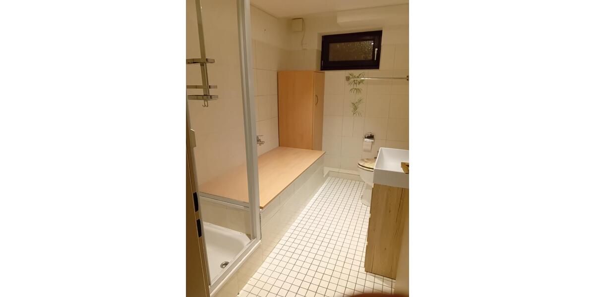 Etagenwohnung Horn-Bad Meinberg Bad Meinberg - 3 Zimmer, 105 m&sup2;, 630&euro; | Angebot:24478585