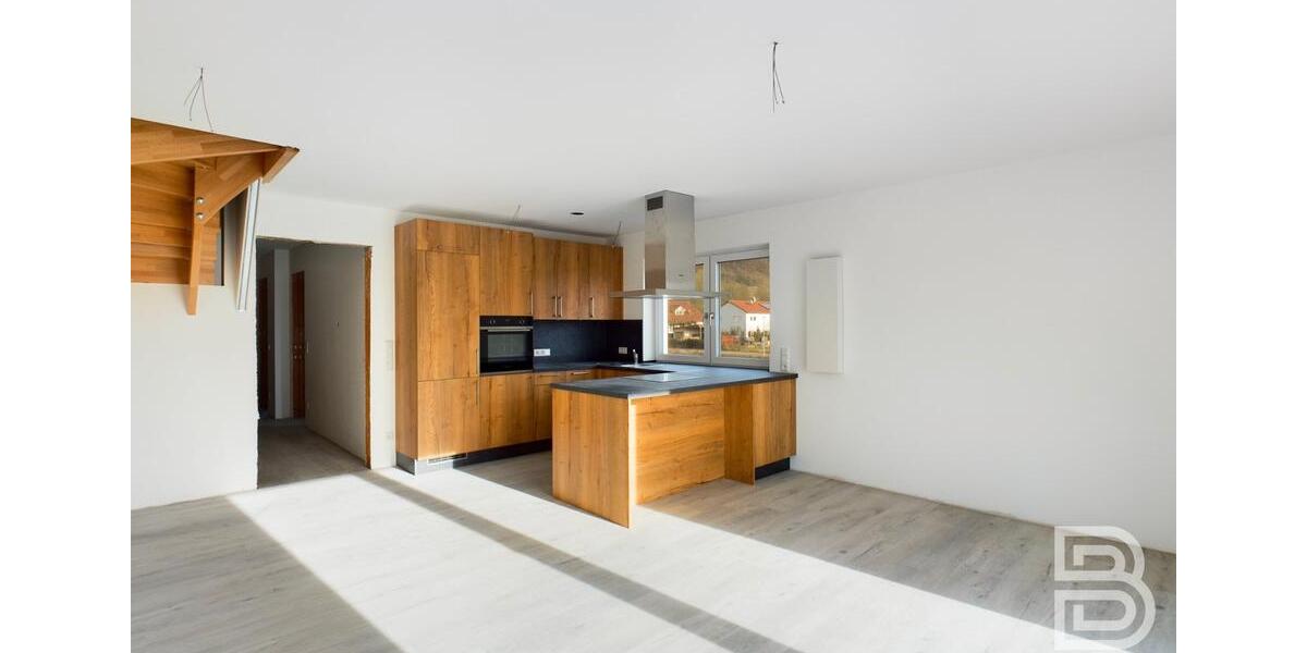 Maisonettenwohnung Kelheim - 4 Zimmer, 110 m&sup2;, 1.193&euro; | Angebot:26168345