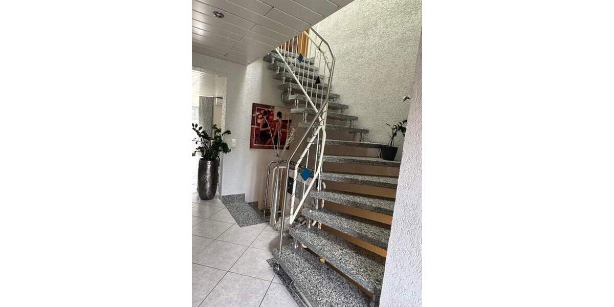 Doppelhaushälfte Wallertheim - 5 Zimmer, 180 m&sup2;, 1.600&euro; | Angebot:24763719