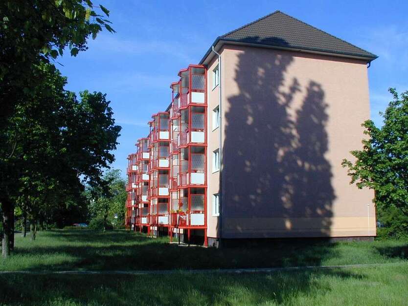 Wohnung zum Mieten in Senftenberg 340 € 61.7 m²
