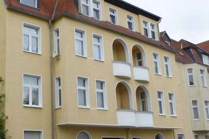 Wohnung Magdeburg Leipziger Straße - 2 Zimmer, 44 m&sup2;, 325&euro; | Angebot:27068437
