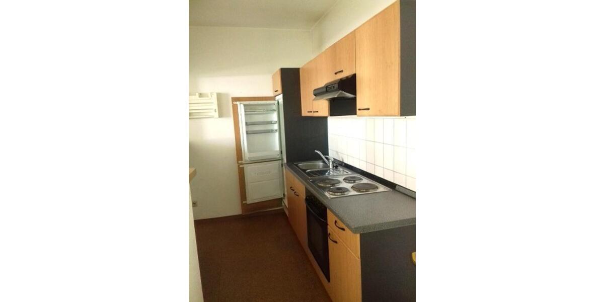 Dachgeschoßwohnung Crimmitschau - 2 Zimmer, 47 m&sup2;, 250&euro; | Angebot:25713808