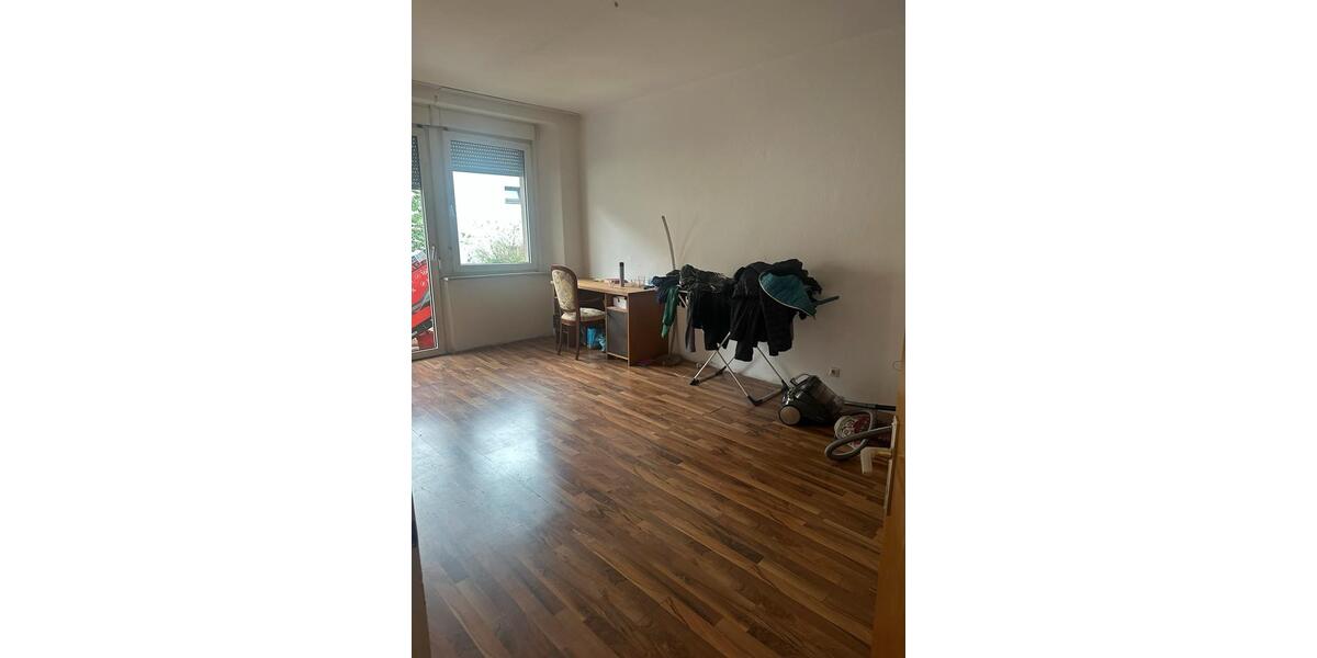 Etagenwohnung Heppenheim (Bergstraße) - 3.5 Zimmer, 100 m&sup2;, 1.400&euro; | Angebot:26564857