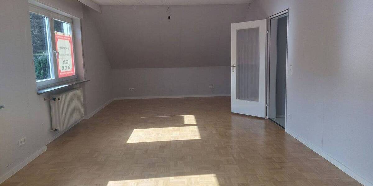 Etagenwohnung Bad Herrenalb Bernbach - 4 Zimmer, 90 m&sup2;, 810&euro; | Angebot:26187947