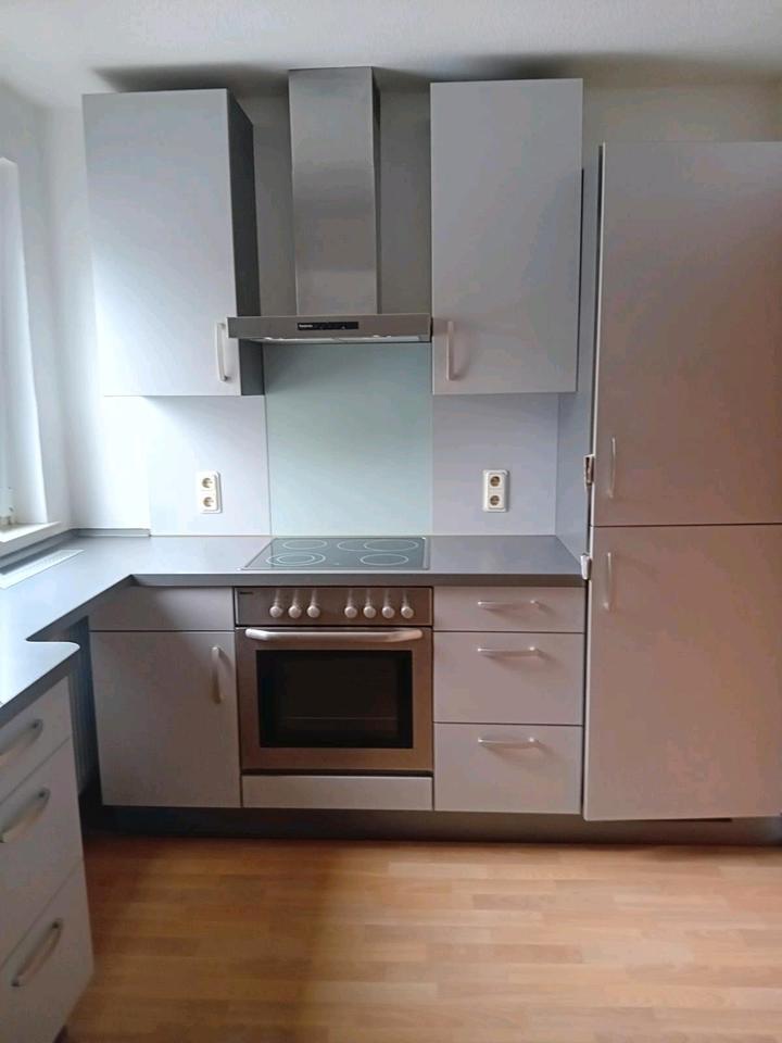 Helle 4-Zimmer Wohnung mit Balkon und Garage im Ostviertel zimmer