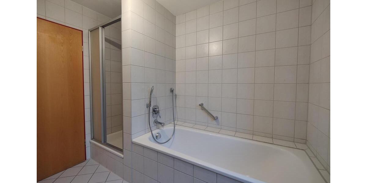 Frisch Renovierte Gartenwohnung zur Miete 3 zimmer