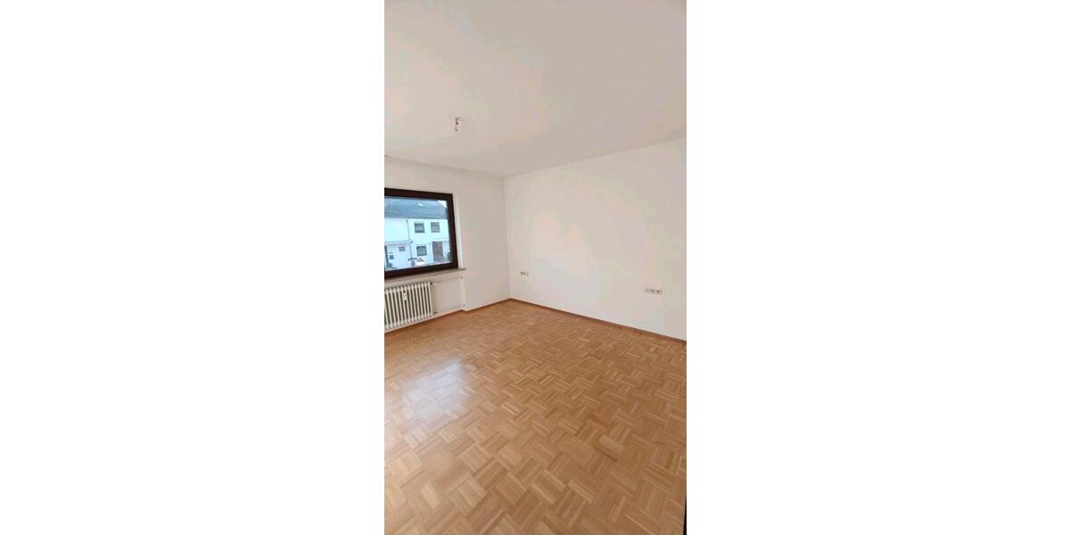 Etagenwohnung Friedrichshafen - 2 Zimmer, 62 m&sup2;, 850&euro; | Angebot:24843304