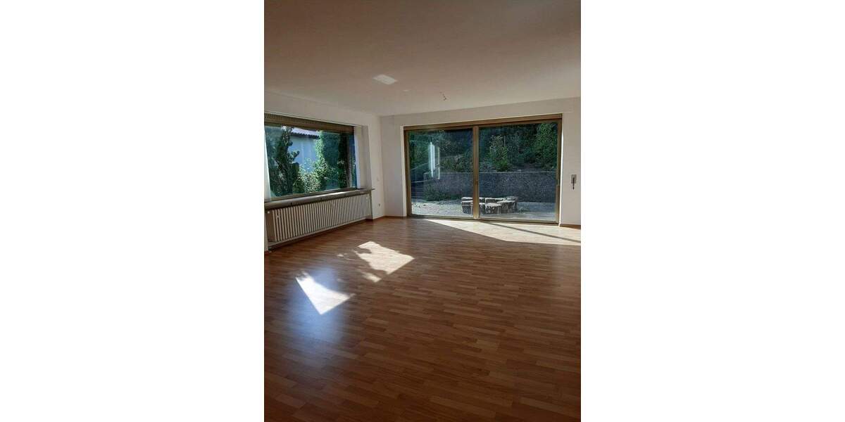 Terrassenwohnung Burgkunstadt Weidnitz - 4 Zimmer, 150 m&sup2;, 1.100&euro; | Angebot:25867246