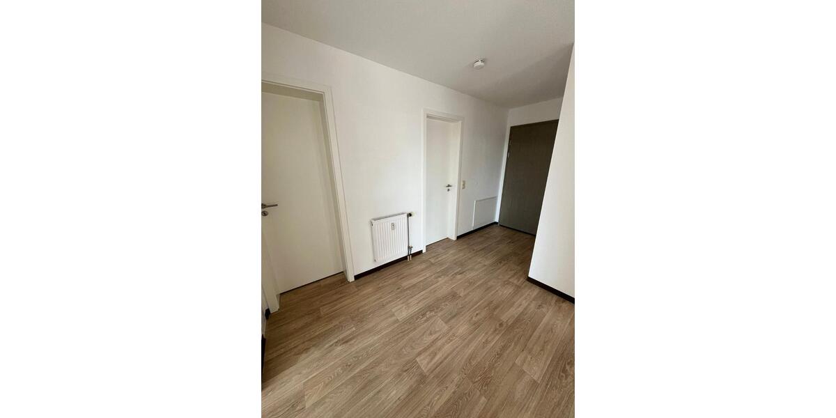 Dachgeschoßwohnung Schwarzheide Schwarzheide-Ost Victoria - 3 Zimmer, 80 m&sup2;, 710&euro; | Angebot:25379731