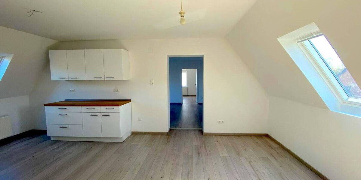 Etagenwohnung Stade Haddorf - 3 Zimmer, 90 m&sup2;, 1.090&euro; | Angebot:26116038