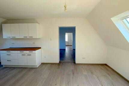 Wohnung Stade Haddorf - 3 Zimmer, 90 m&sup2;, 1.090&euro; | Angebot:26116038