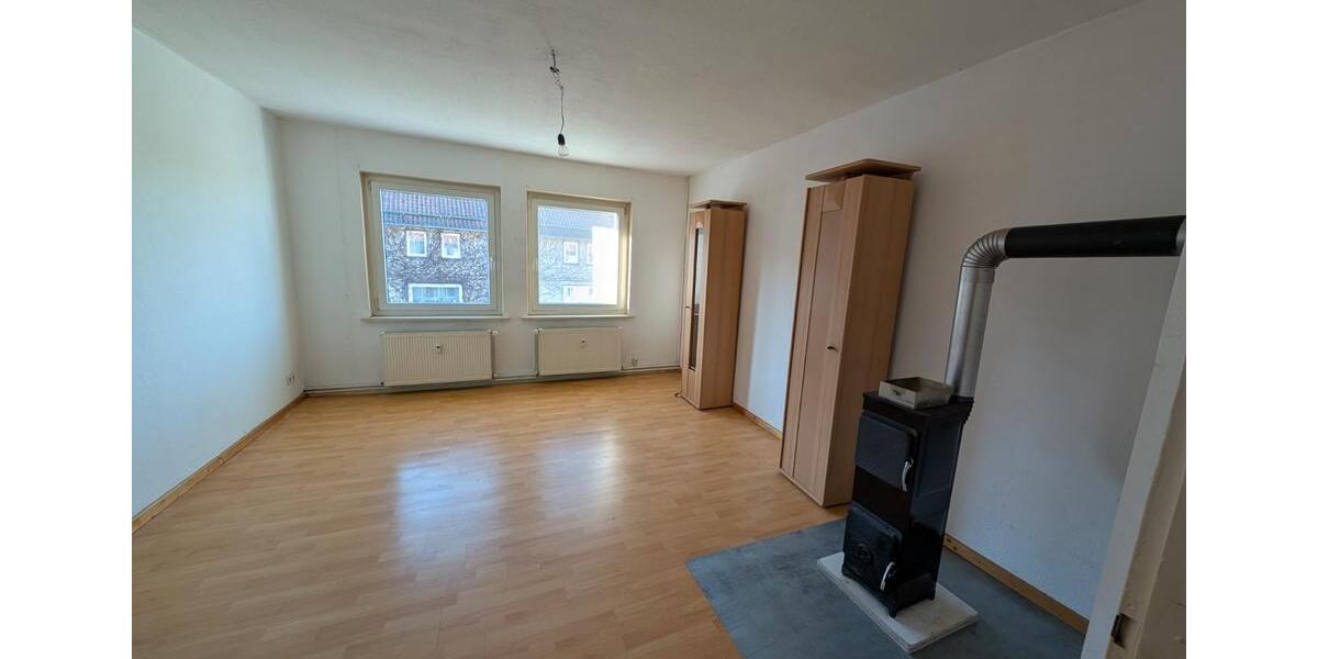 Etagenwohnung Seesen - 3 Zimmer, 60 m&sup2;, 350&euro; | Angebot:26697612