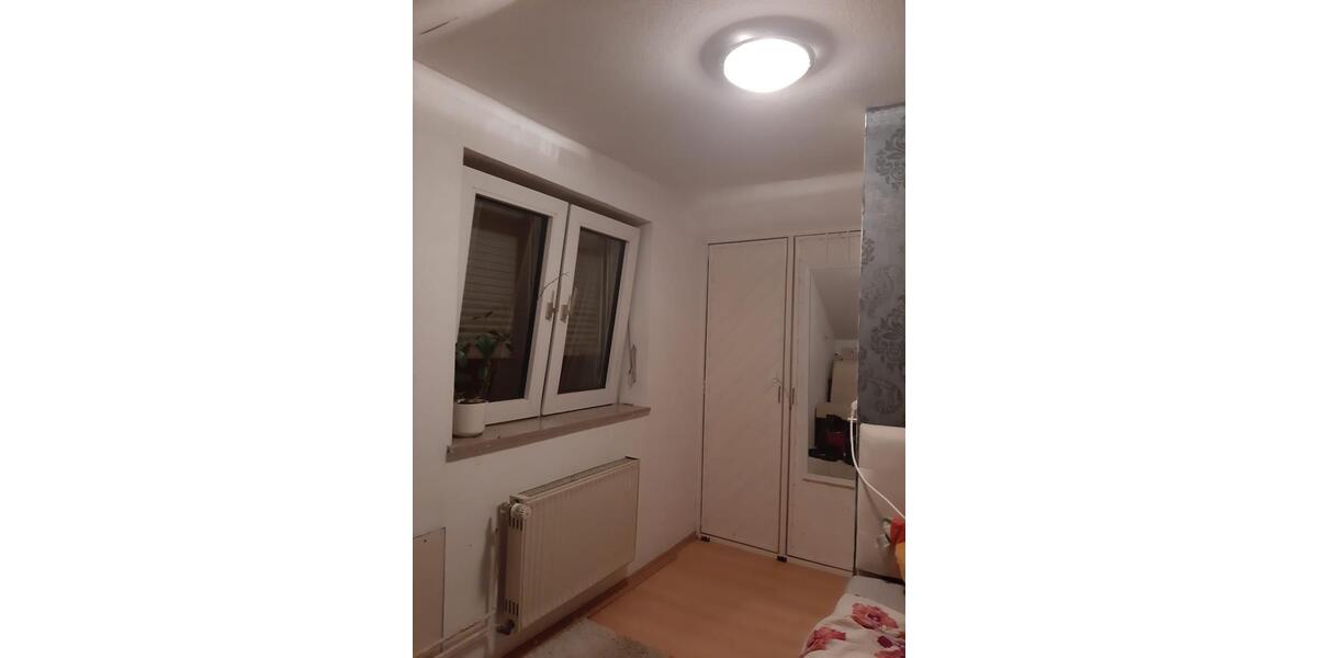Etagenwohnung Tübingen - 1 Zimmer, 14 m&sup2;, 350&euro; | Angebot:26386666