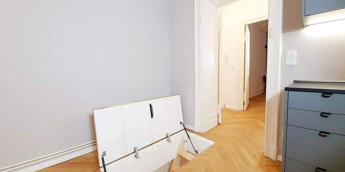 Etagenwohnung Berlin Charlottenburg - 4 Zimmer, 102 m&sup2;, 2.860&euro; | Angebot:25261318