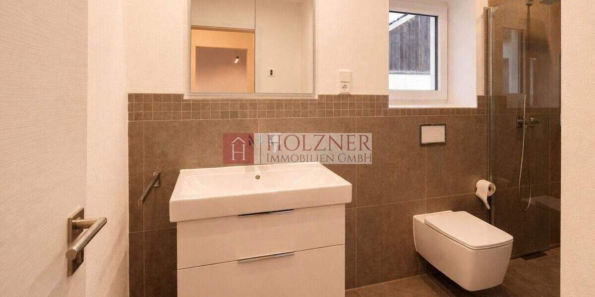 Einfamilienhaus Aham Loizenkirchen - 6 Zimmer, 154 m&sup2;, 1.800&euro; | Angebot:23718101