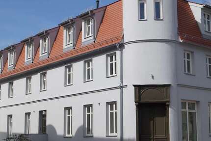 Wohnung zum Mieten in Wriezen 515 € 64.33 m² 2 zimmer