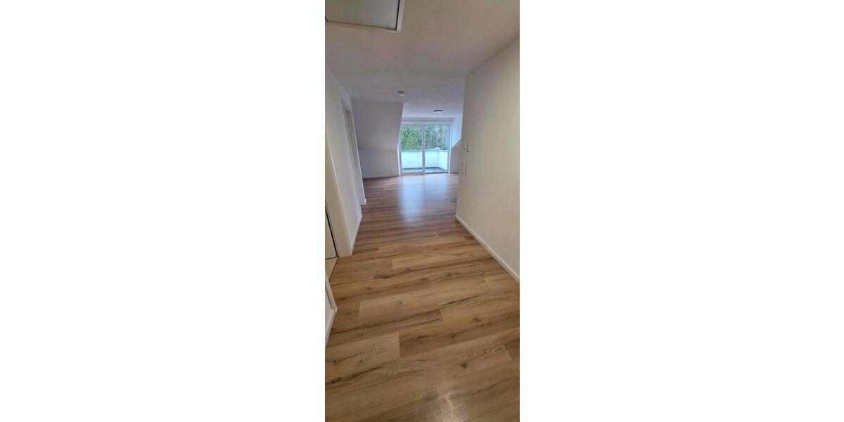 Dachgeschoßwohnung Munderkingen - 3 Zimmer, 80 m&sup2;, 850&euro; | Angebot:26032193