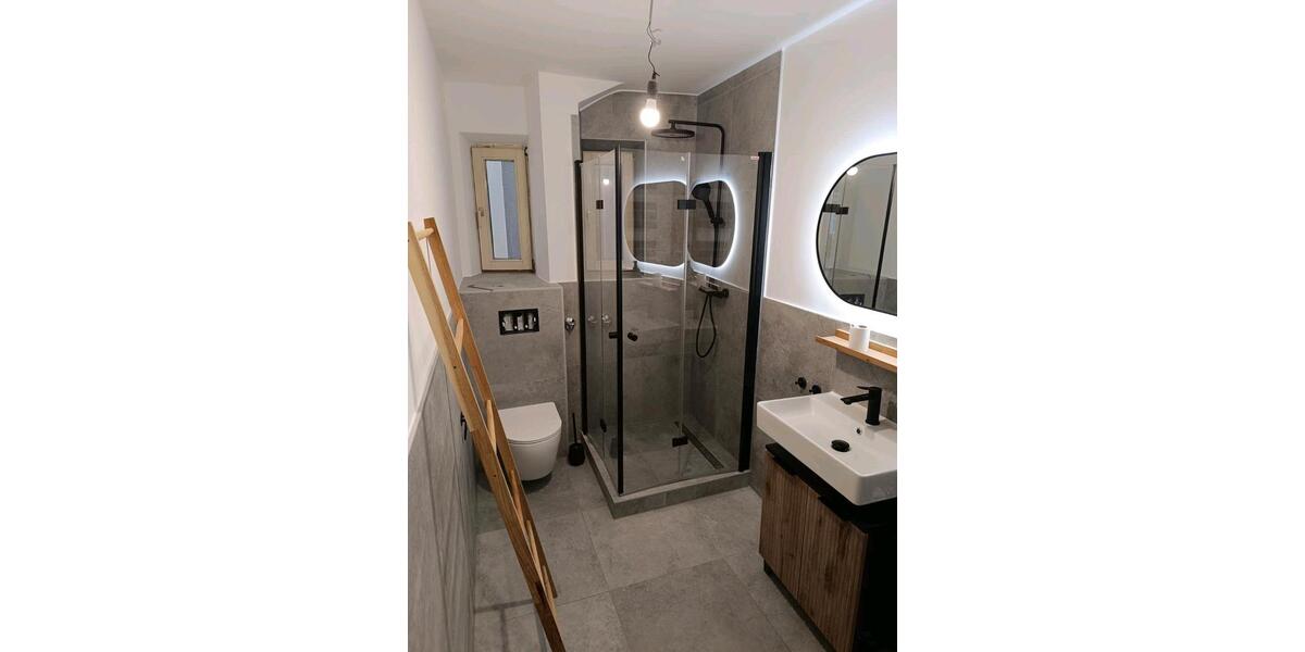 Etagenwohnung Augsburg Innenstadt - 3 Zimmer, 15 m&sup2;, 590&euro; | Angebot:25875095