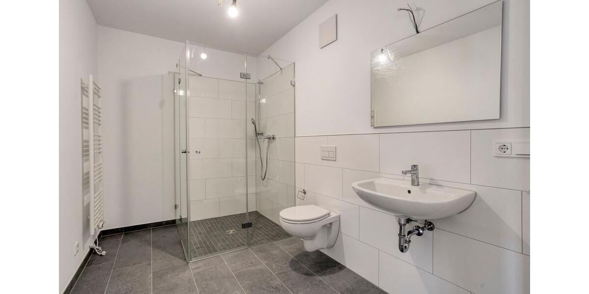 Erdgeschoßwohnung Gelsenkirchen Gelsenkirchen-Nord - 2 Zimmer, 80 m&sup2;, 870&euro; | Angebot:25852205