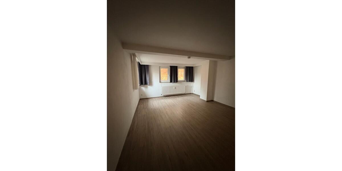 Erdgeschoßwohnung Ellrich - 2 Zimmer, 73 m&sup2;, 500&euro; | Angebot:25455061