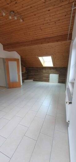 schöne 2,5 Zimmer Wohnung mitten in Rott am Inn