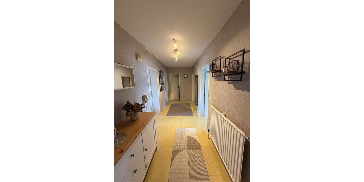 Etagenwohnung Neuwied - 3 Zimmer, 94 m&sup2;, 1.040&euro; | Angebot:26602599