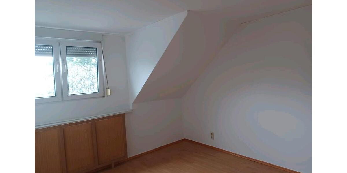 Dachgeschoßwohnung Inden - 2 Zimmer, 58 m&sup2;, 620&euro; | Angebot:24770709