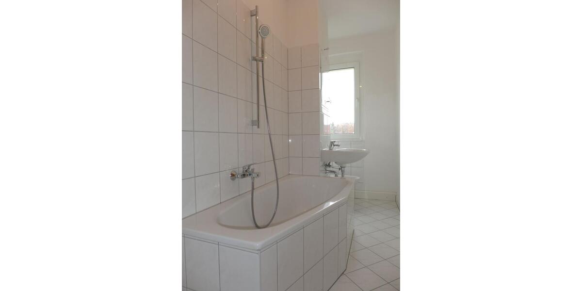 Etagenwohnung Sondershausen - 3 Zimmer, 60 m&sup2;, 421&euro; | Angebot:26003742