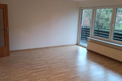 Helle, ruhige 3 Zimmer Komfort-Wohnung, Stellplatz möglich 3 zimmer