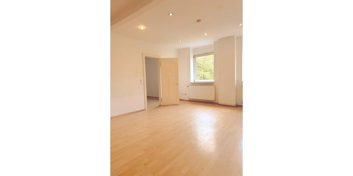 Etagenwohnung Krefeld Gellep-Stratum - 2 Zimmer, 68 m&sup2;, 890&euro; | Angebot:26396513