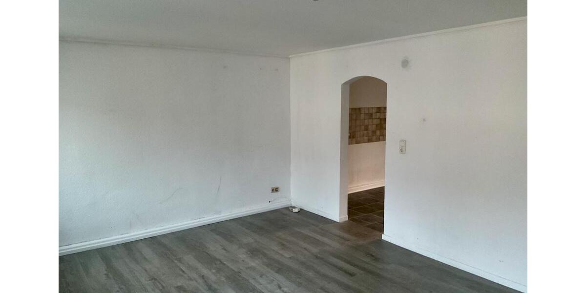 Dachgeschoßwohnung Eschweiler - 3 Zimmer, 80 m&sup2;, 760&euro; | Angebot:24865330